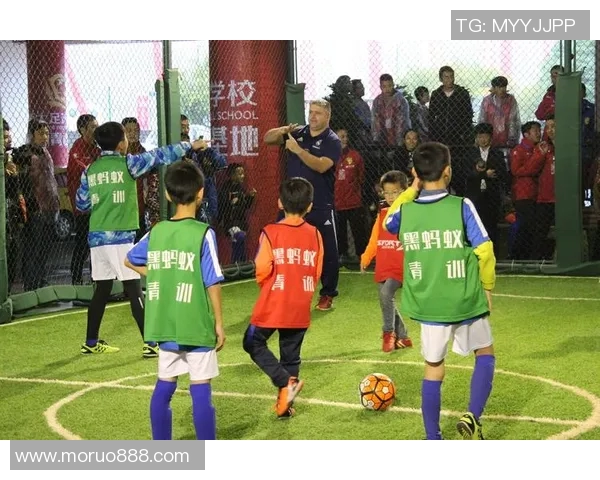 蚂蚁足球明星代言人助力青少年足球梦想启航活动盛大启动 蚂蚁足球明星代言人助力青少年足球梦想启航活动盛大启动