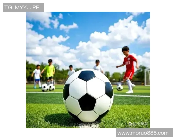 商业价值与影响力并存的足球明星探索之旅