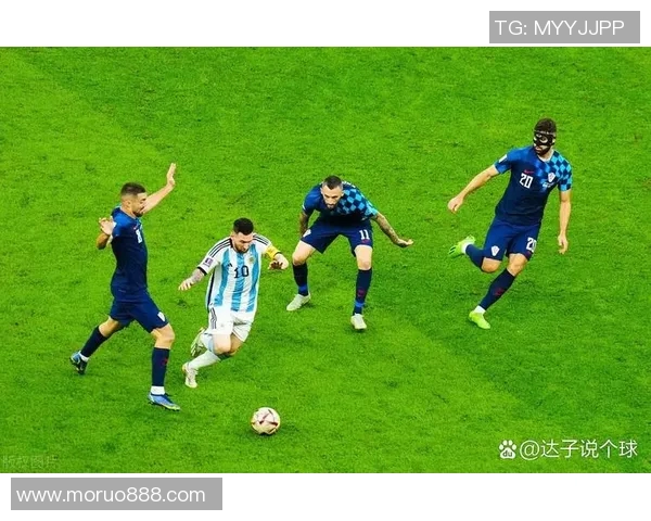 足球巨星化身绝技大全揭秘各路传奇球员的独特技能与风采