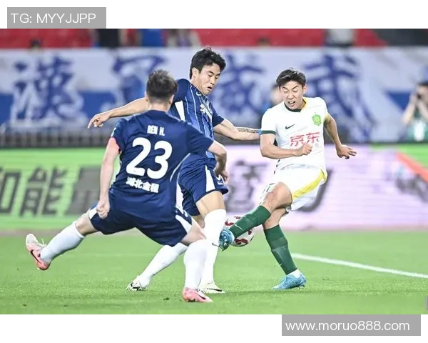 上海上岗与北京国安的巅峰对决谁将赢得这场足球盛宴的荣耀与胜利